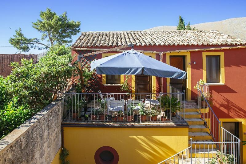 Hotel Baglio Catalano كوستوناتشي المظهر الخارجي الصورة