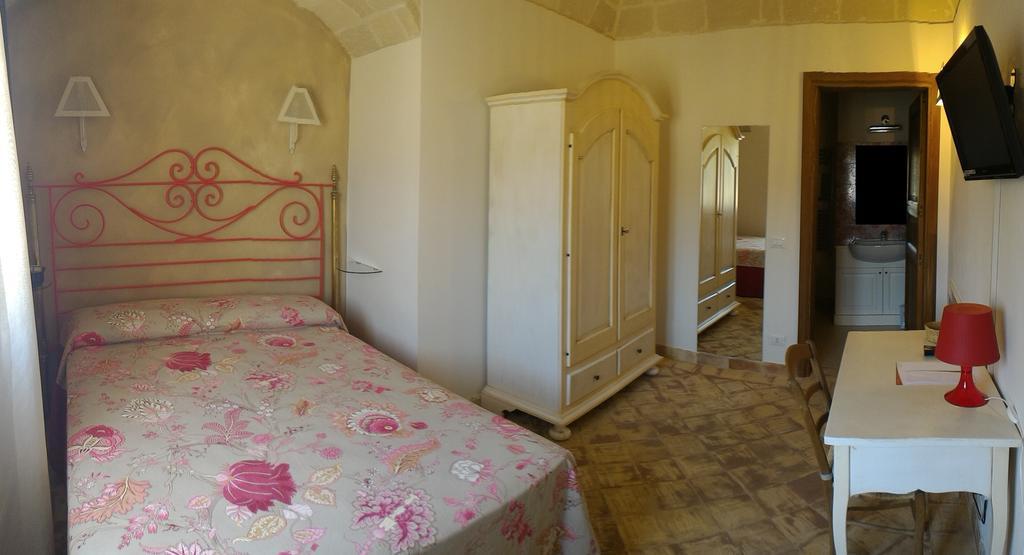Hotel Baglio Catalano كوستوناتشي الغرفة الصورة